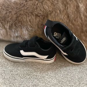 Toddler vans size 6